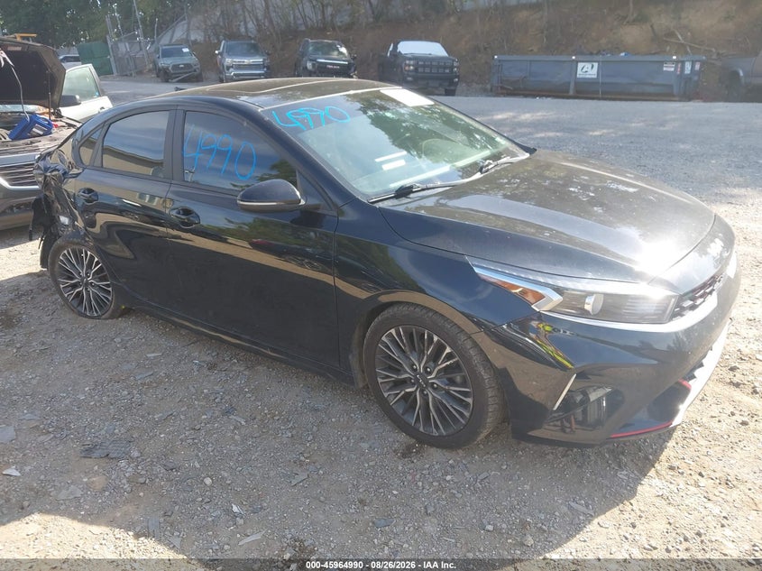Photo of the 2023 KIA FORTE GT-LINE
