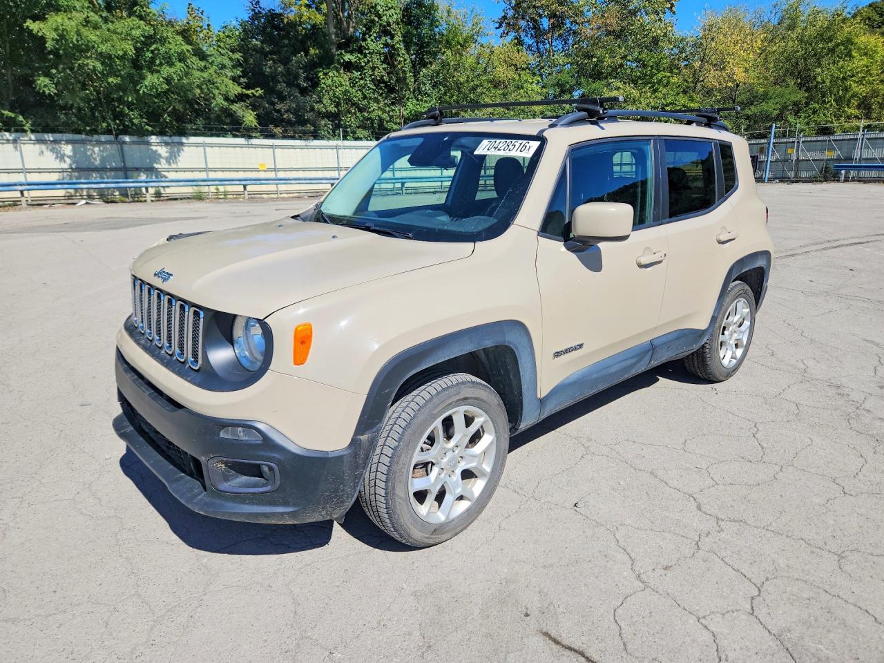 Photo of the 2016 JEEP RENEGADE LATITUDE