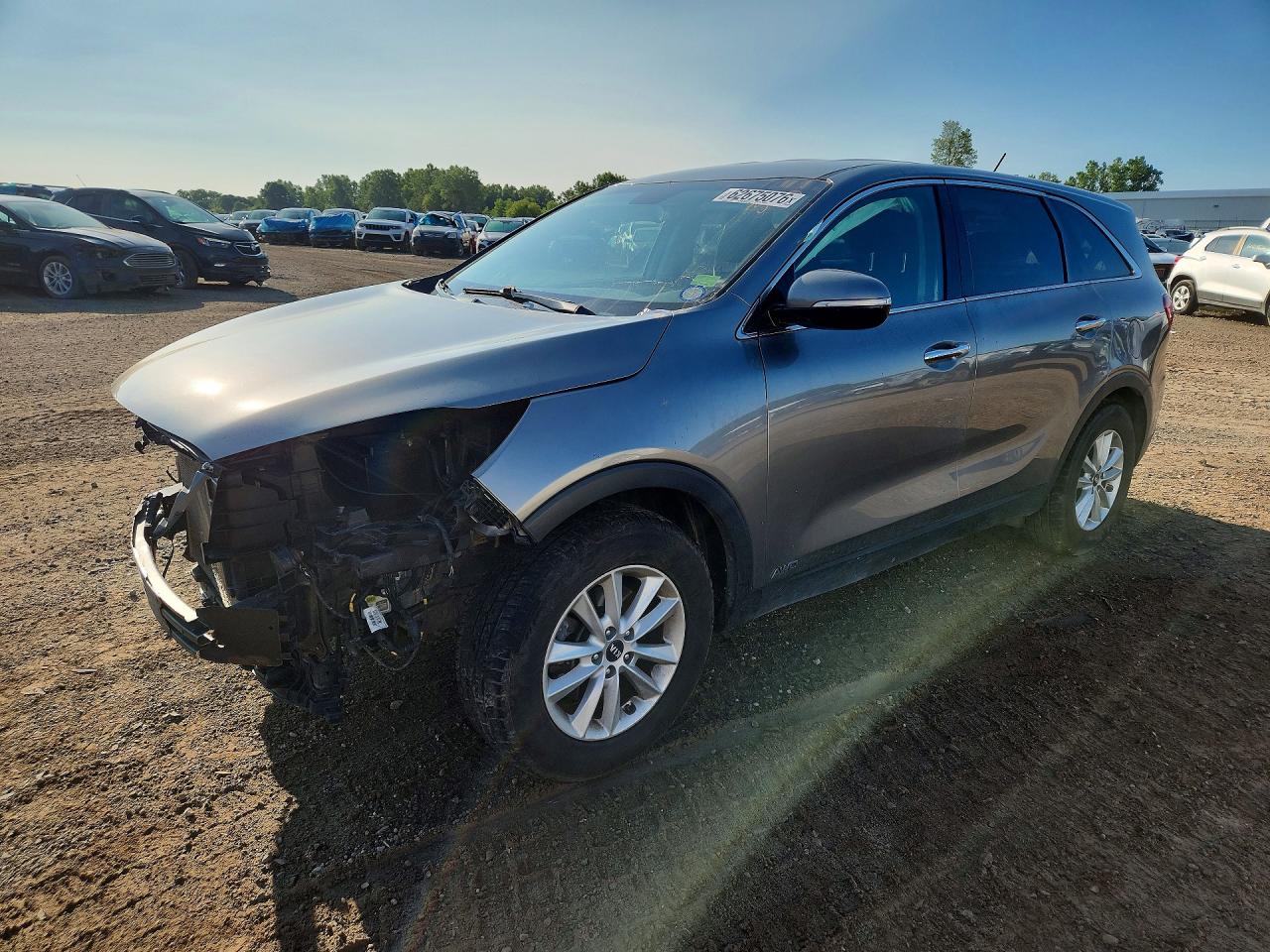 Photo of the 2019 KIA SORENTO LX V6