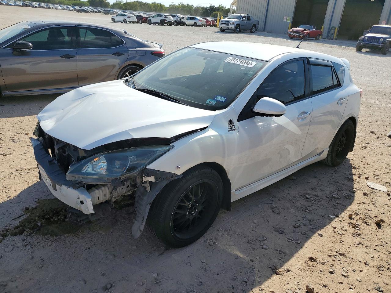 Photo of the 2010 MAZDA 3 S