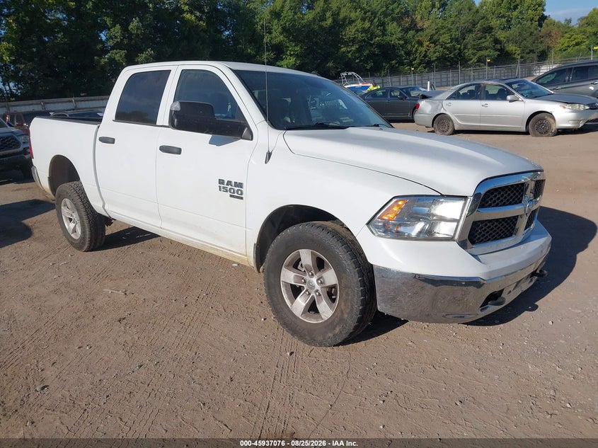Photo of the 2022 RAM 1500 CLASSIC TRADESMAN 4X4 5'7 BOX