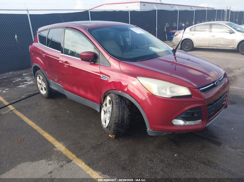 Photo of the 2016 FORD ESCAPE SE