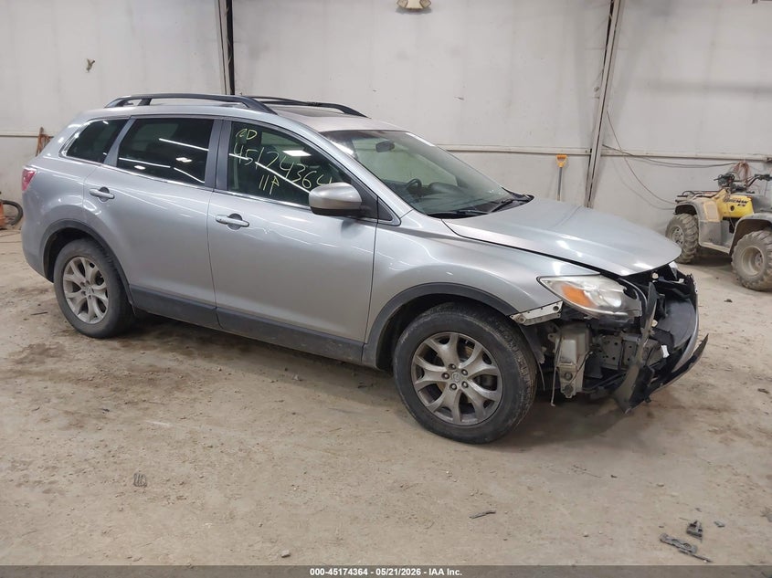 Photo of the 2011 MAZDA CX-9 TOURING