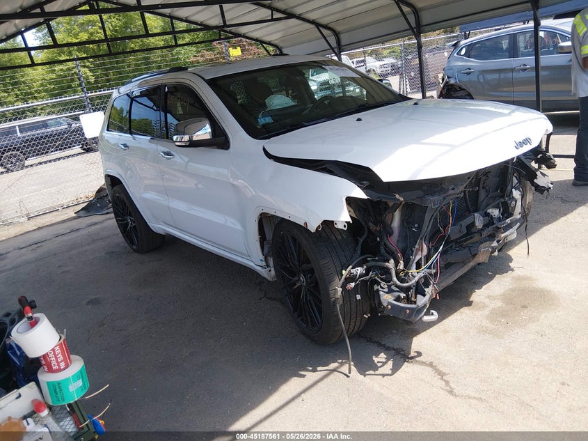 Photo of the 2014 JEEP GRAND CHEROKEE OVERLAND