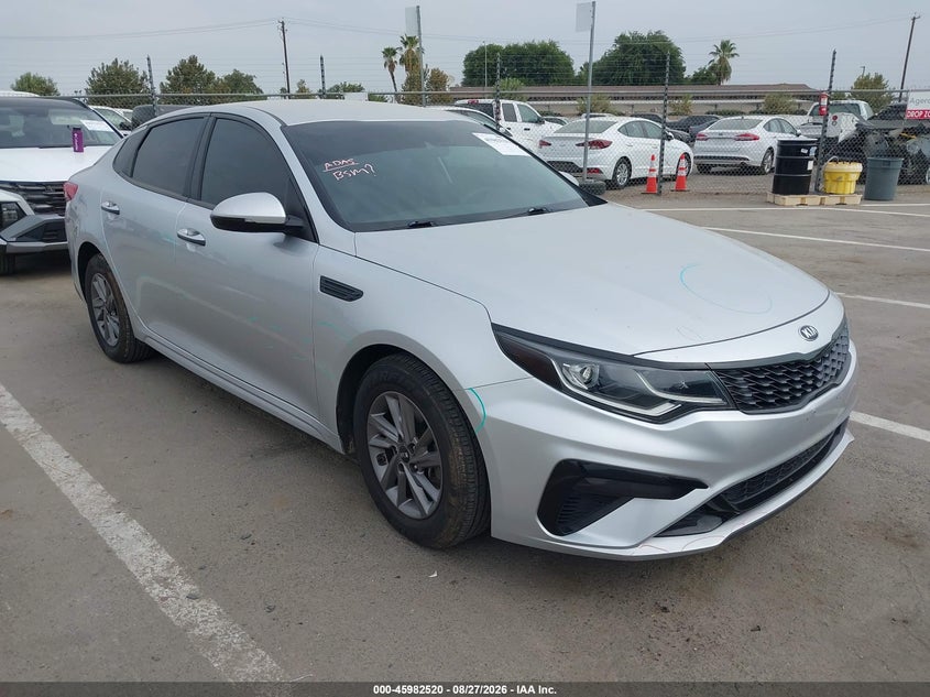Photo of the 2020 KIA OPTIMA LX