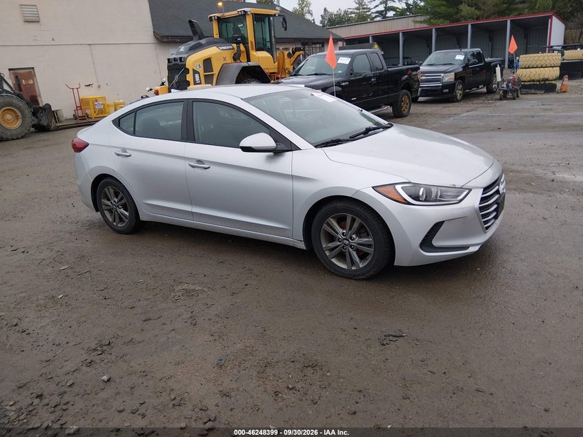 Photo of the 2018 HYUNDAI ELANTRA SEL
