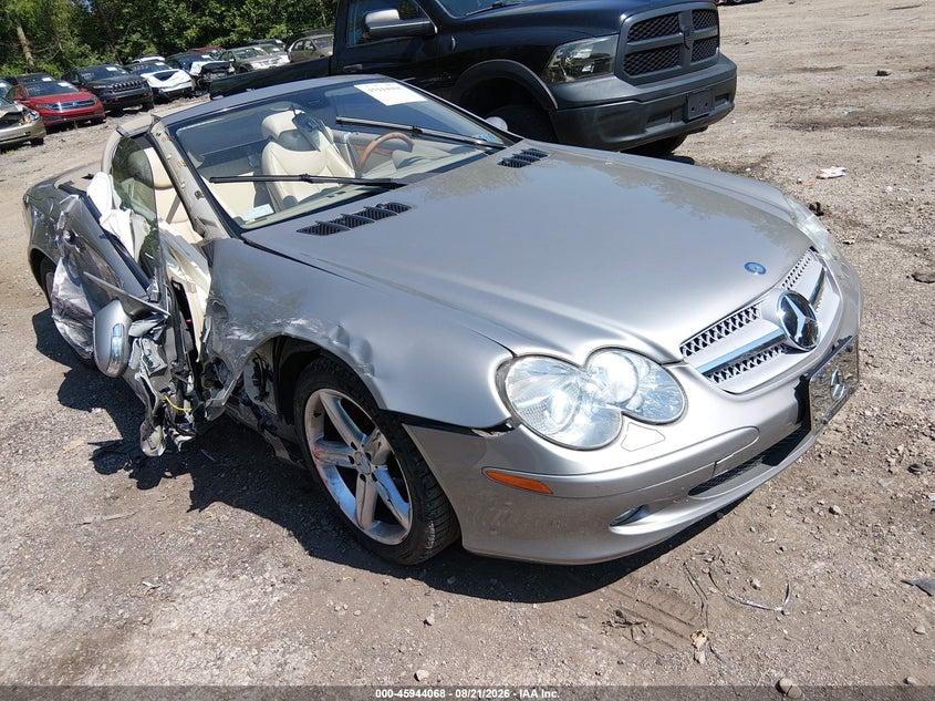 Photo of the 2005 MERCEDES-BENZ SL 500