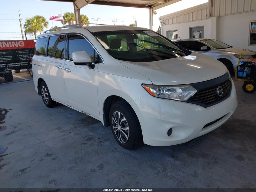 Photo of the 2016 NISSAN QUEST S