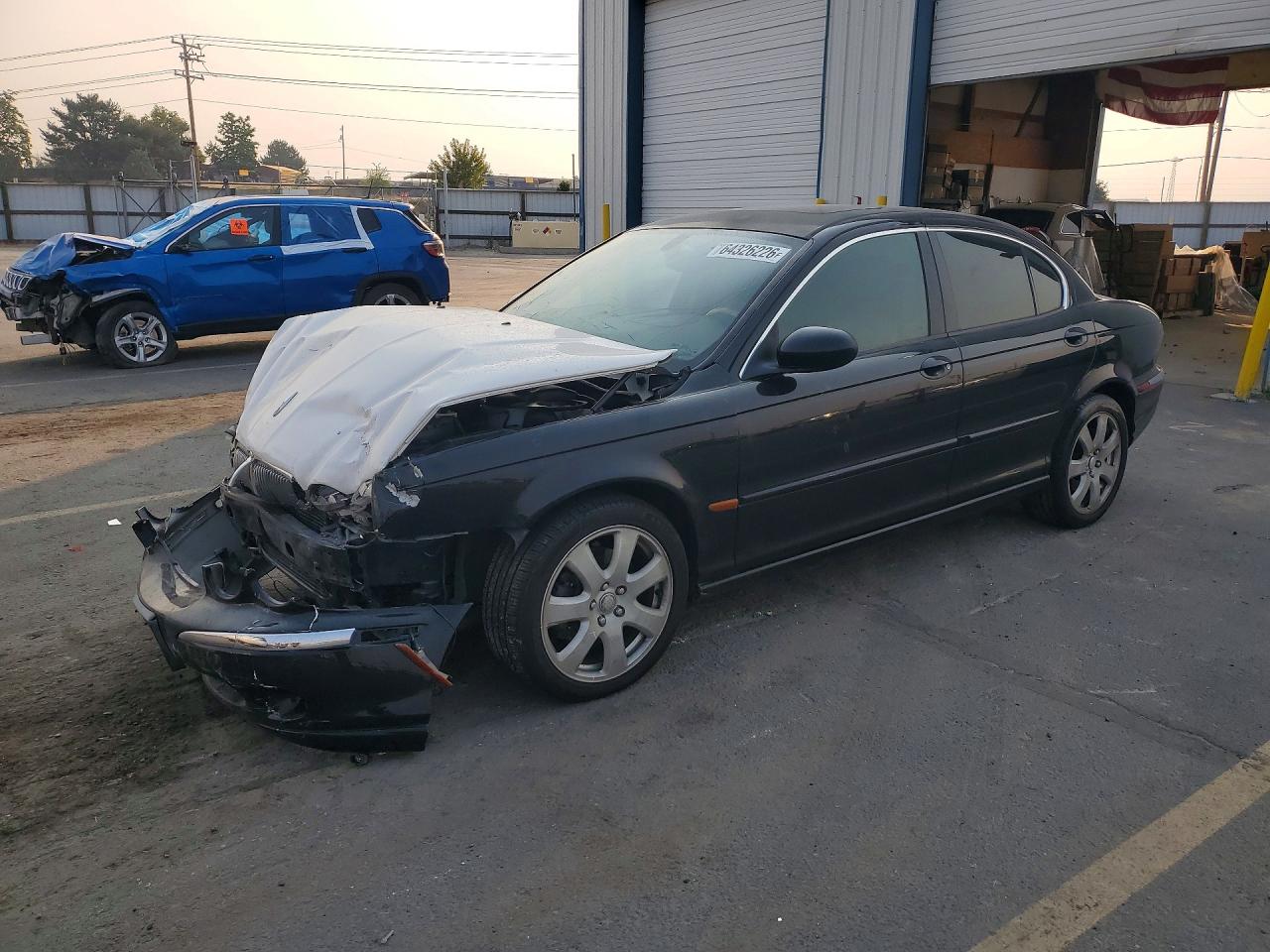 Photo of the 2004 JAGUAR X-TYPE 3.0