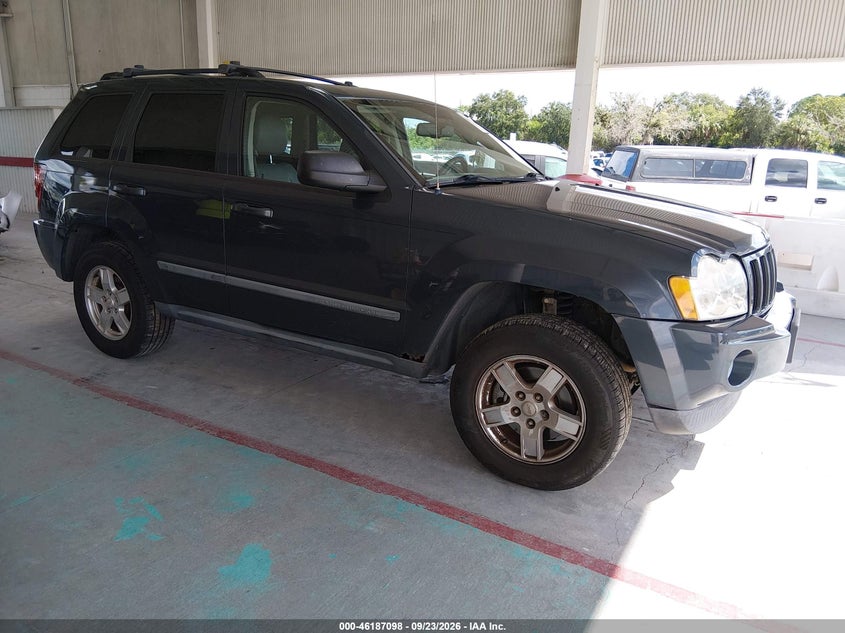 Photo of the 2007 JEEP GRAND CHEROKEE LAREDO