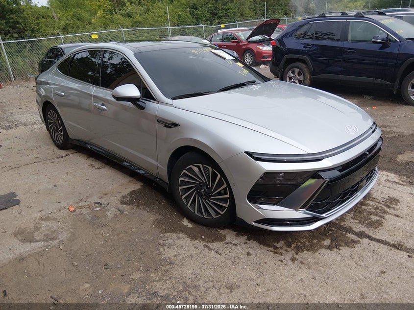 Photo of the 2025 HYUNDAI SONATA HYBRID LIMITED