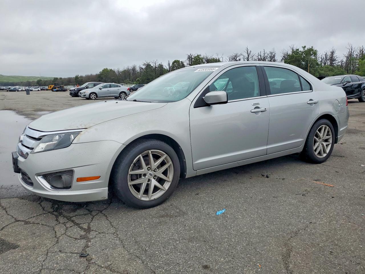 Photo of the 2010 FORD FUSION SEL