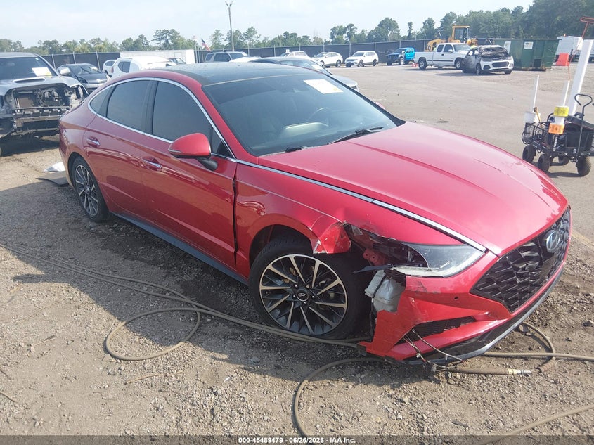 Photo of the 2020 HYUNDAI SONATA LIMITED