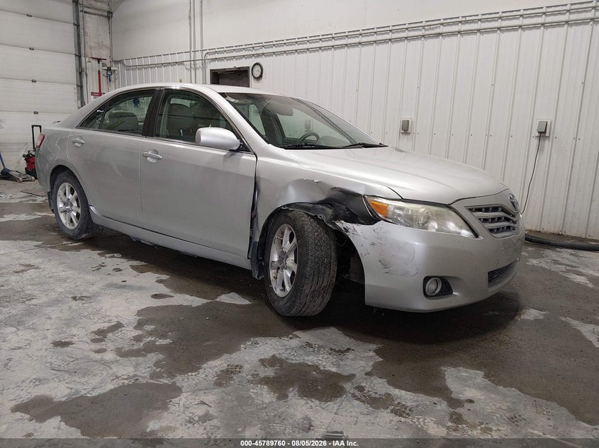 Photo of the 2011 TOYOTA CAMRY XLE