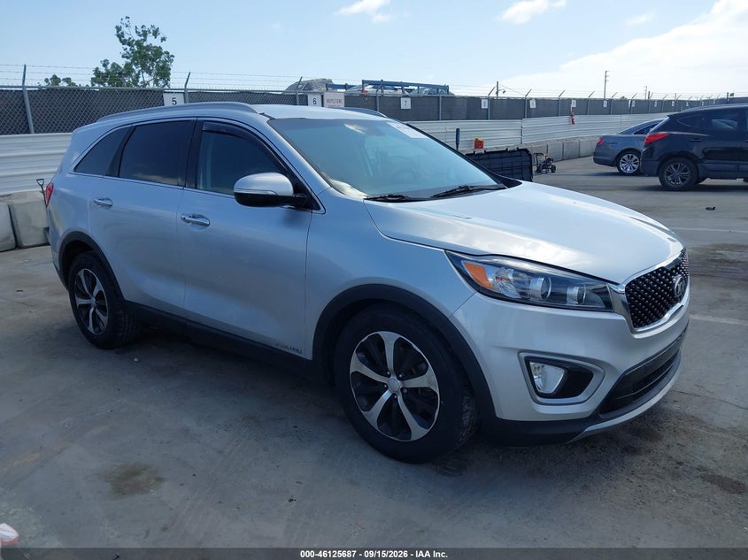 Photo of the 2017 KIA SORENTO 3.3L EX