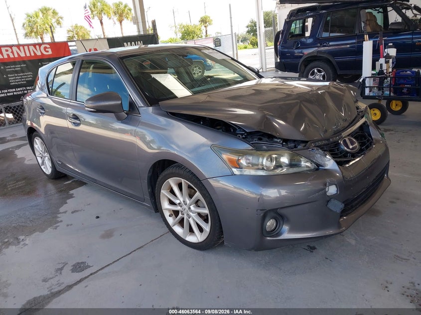 Photo of the 2013 LEXUS CT 200H