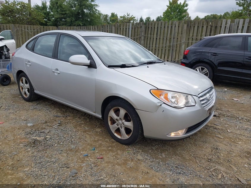 Photo of the 2010 HYUNDAI ELANTRA SE