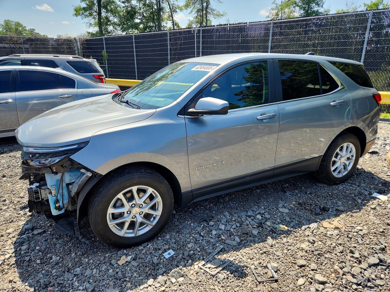 Photo of the 2023 CHEVROLET EQUINOX LT
