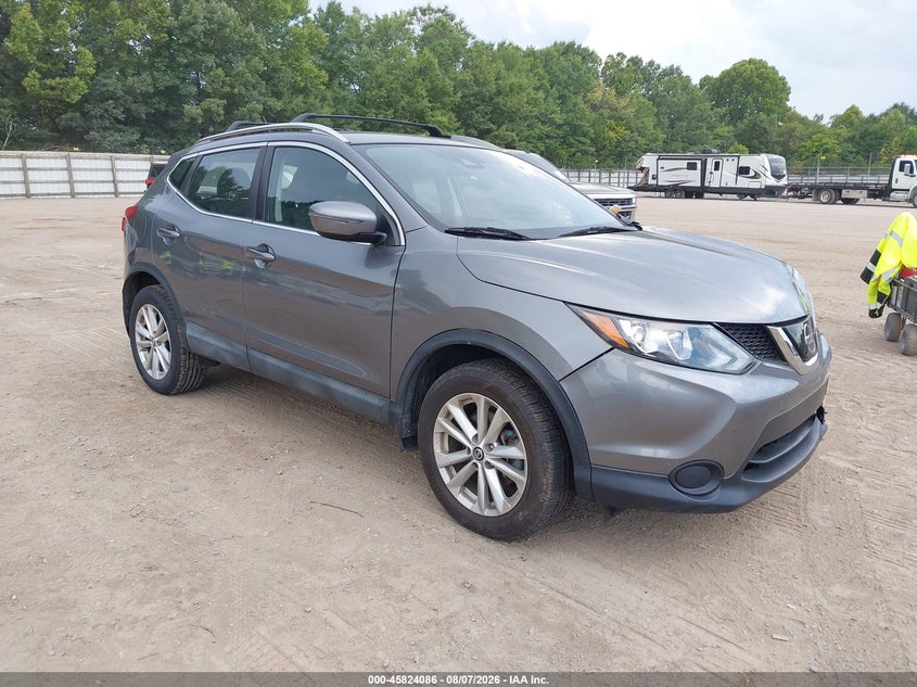 Photo of the 2019 NISSAN ROGUE SPORT SV