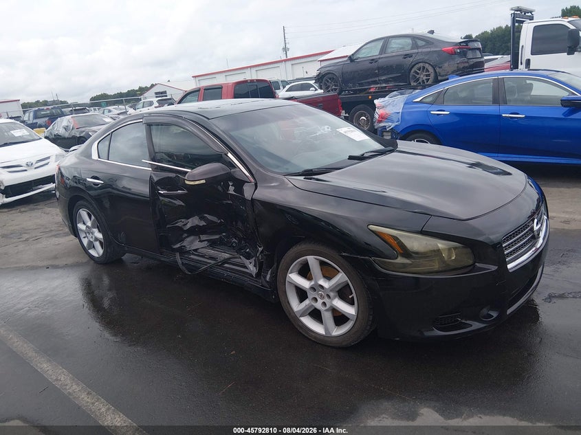 Photo of the 2010 NISSAN MAXIMA 3.5 SV