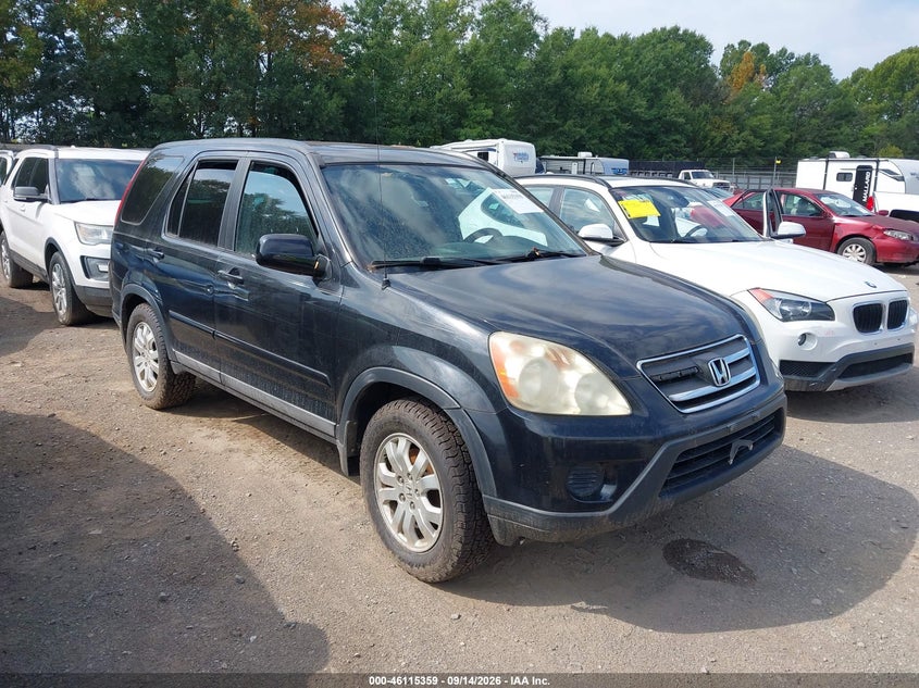 Photo of the 2005 HONDA CR-V SE