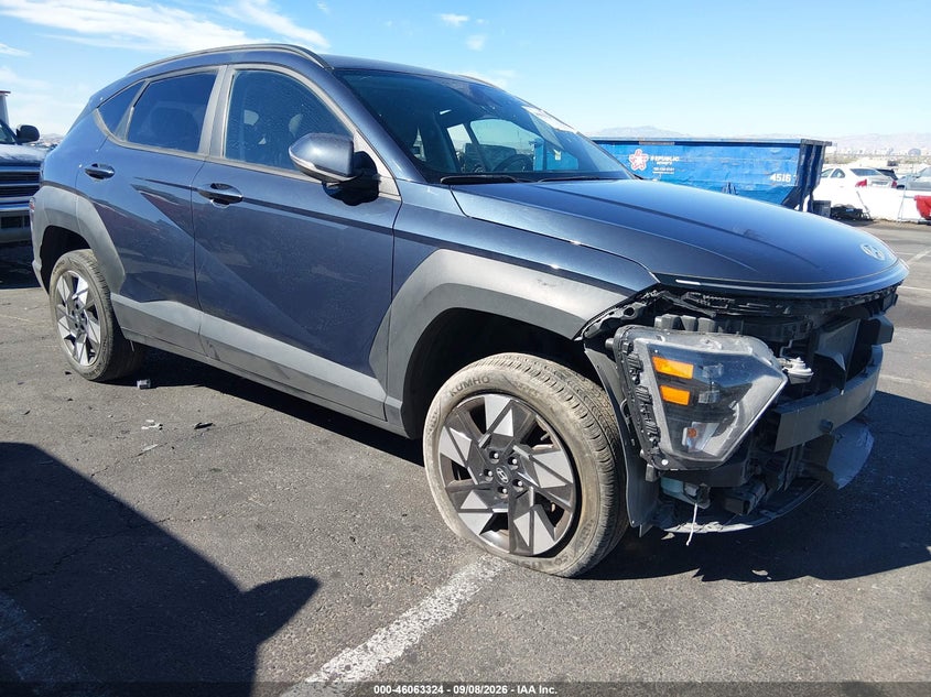Photo of the 2024 HYUNDAI KONA SEL