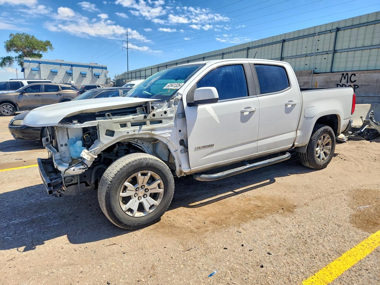 Photo of the 2017 CHEVROLET COLORADO LT