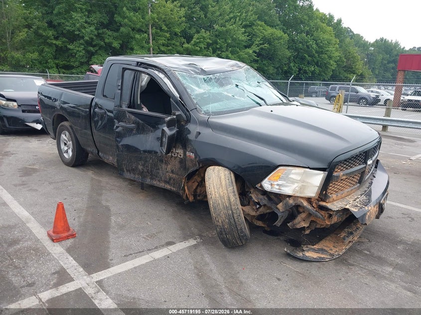 Photo of the 2018 RAM 1500 EXPRESS 4X4 6'4 BOX