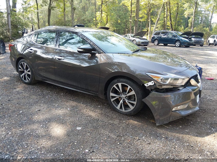 Photo of the 2017 NISSAN MAXIMA 3.5 PLATINUM/3.5 S/3.5 SL/3.5 SR/3.5 SV
