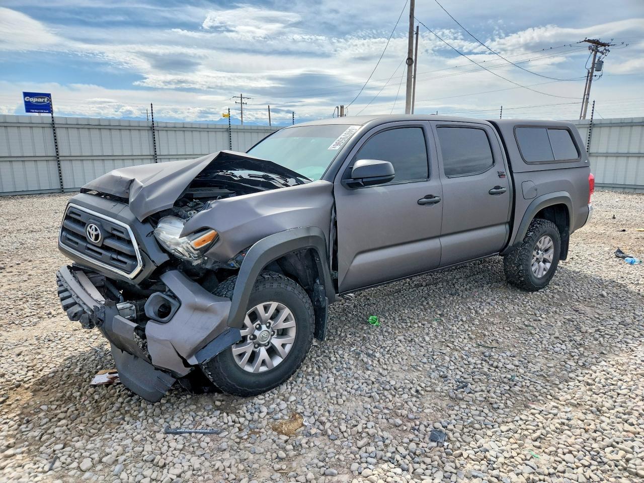 Photo of the 2017 TOYOTA TACOMA SR5 V6