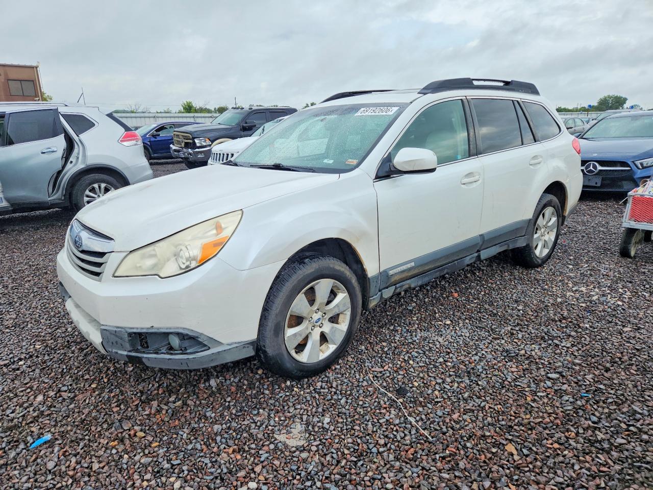 Photo of the 2012 SUBARU OUTBACK 3.6R LIMITED