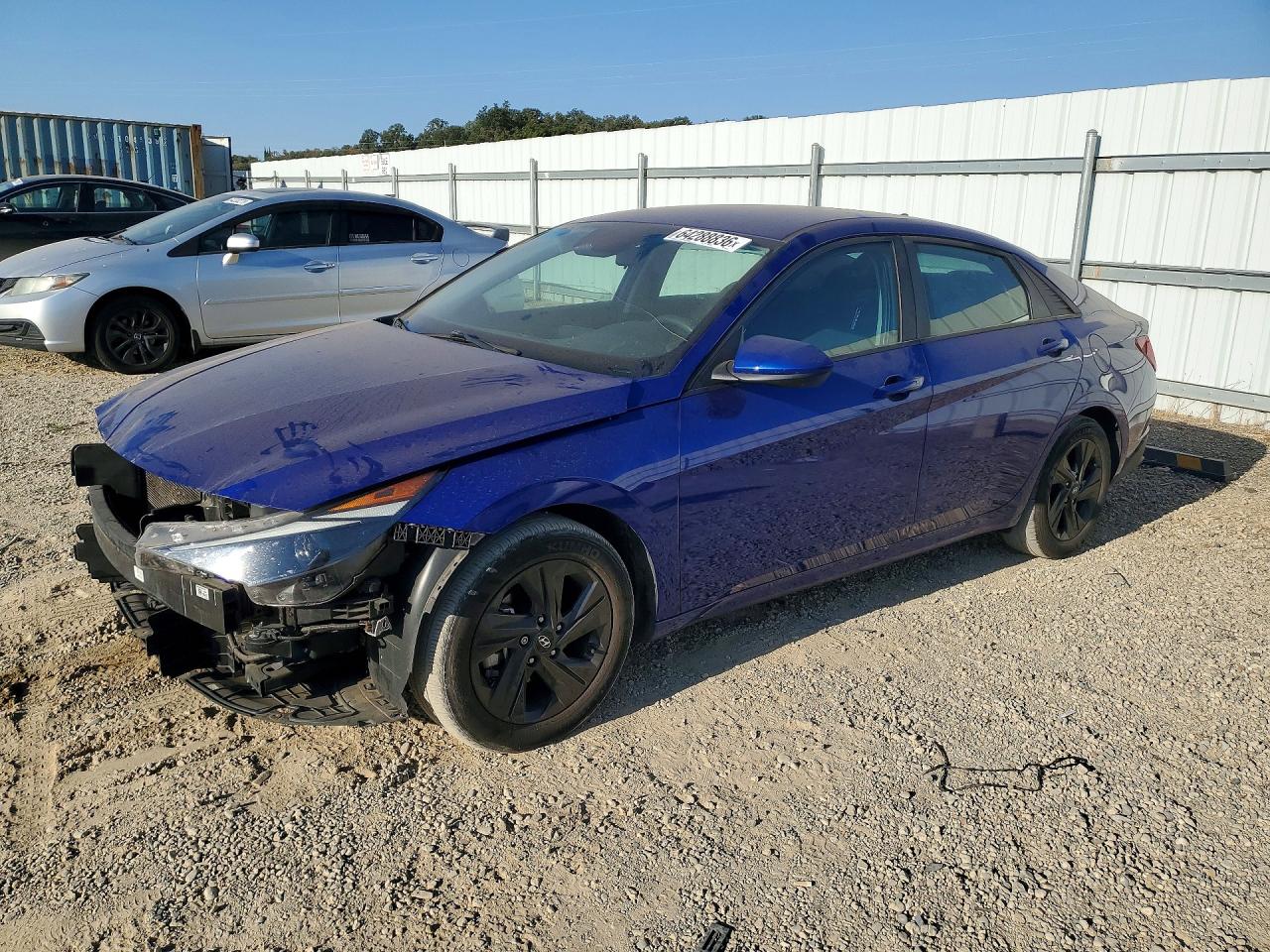 Photo of the 2023 HYUNDAI ELANTRA SEL