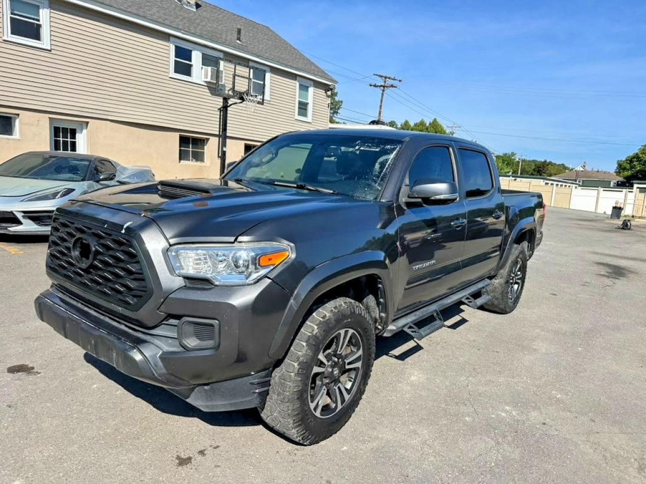 Photo of the 2017 TOYOTA TACOMA TRD SPORT