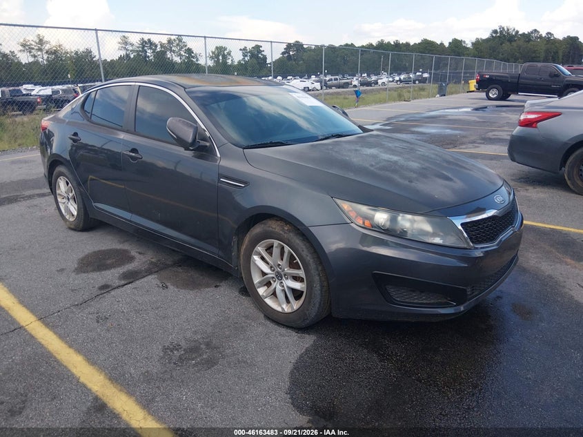 Photo of the 2011 KIA OPTIMA LX