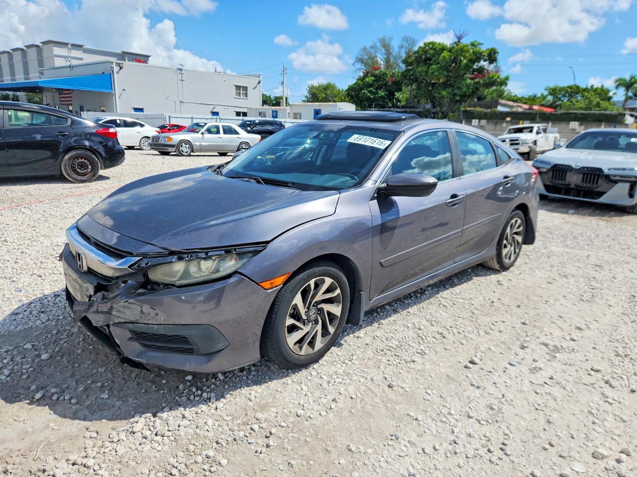 Photo of the 2016 HONDA CIVIC EX