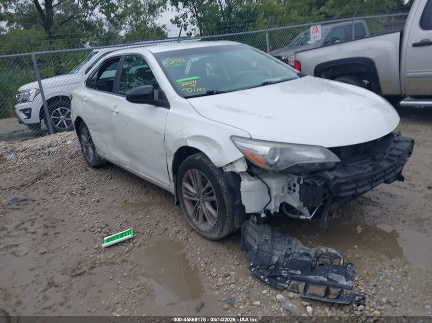 Photo of the 2017 TOYOTA CAMRY SE