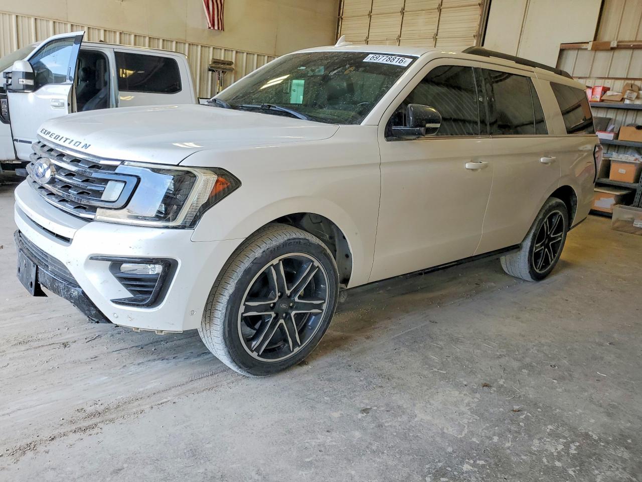 Photo of the 2019 FORD EXPEDITION LIMITED