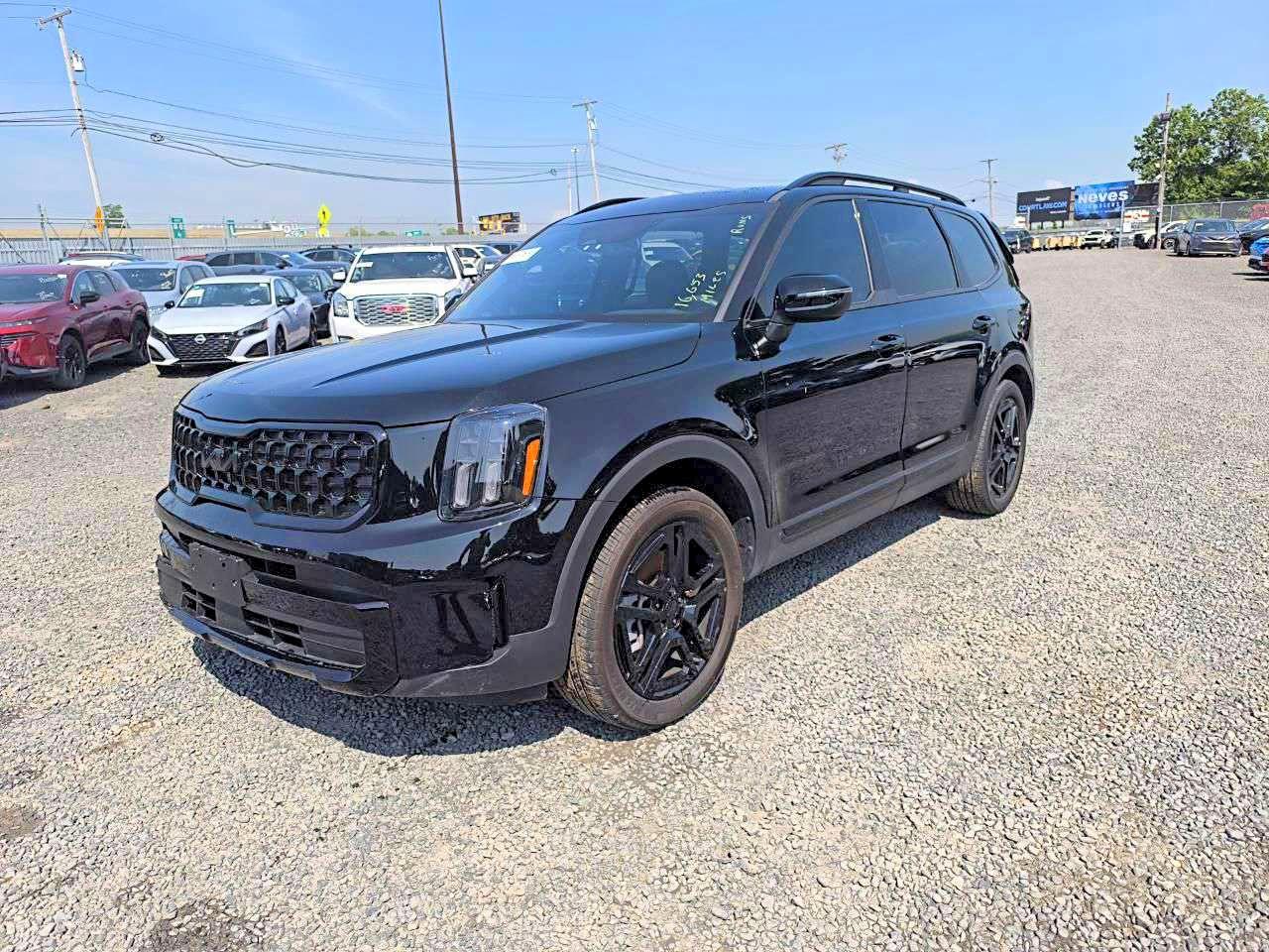 Photo of the 2025 KIA TELLURIDE EX X-LINE