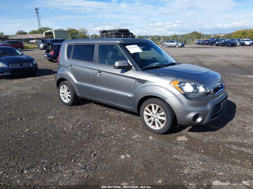 Photo of the 2012 KIA SOUL +
