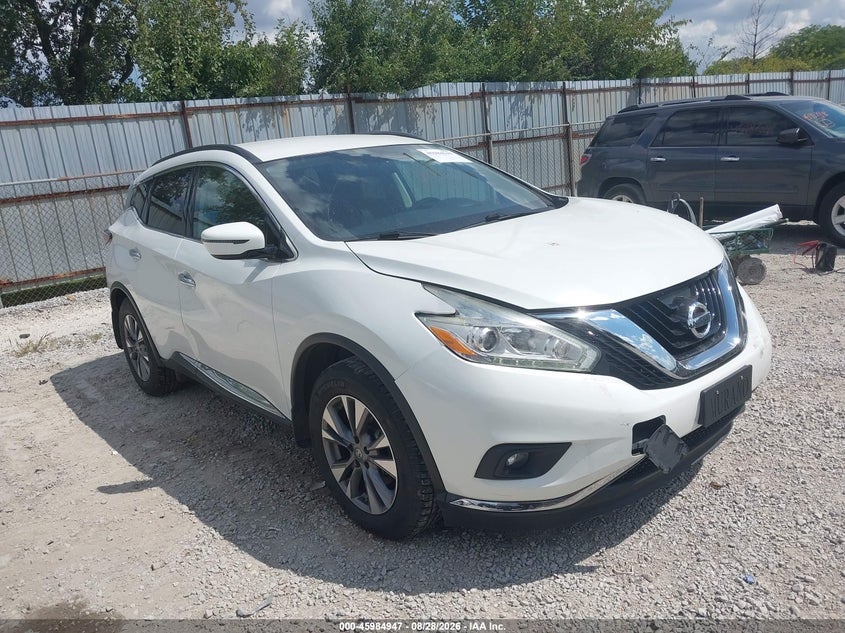 Photo of the 2017 NISSAN MURANO SV
