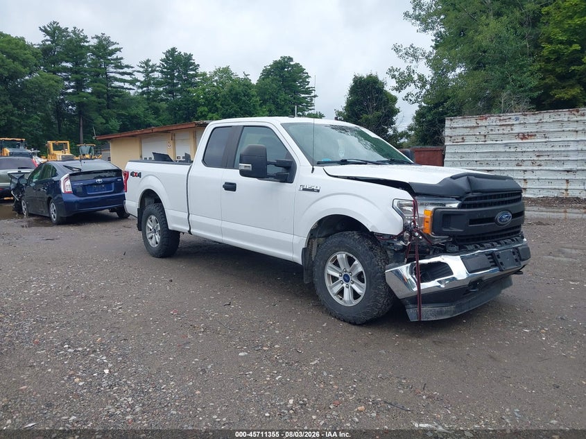 Photo of the 2018 FORD F-150 XL