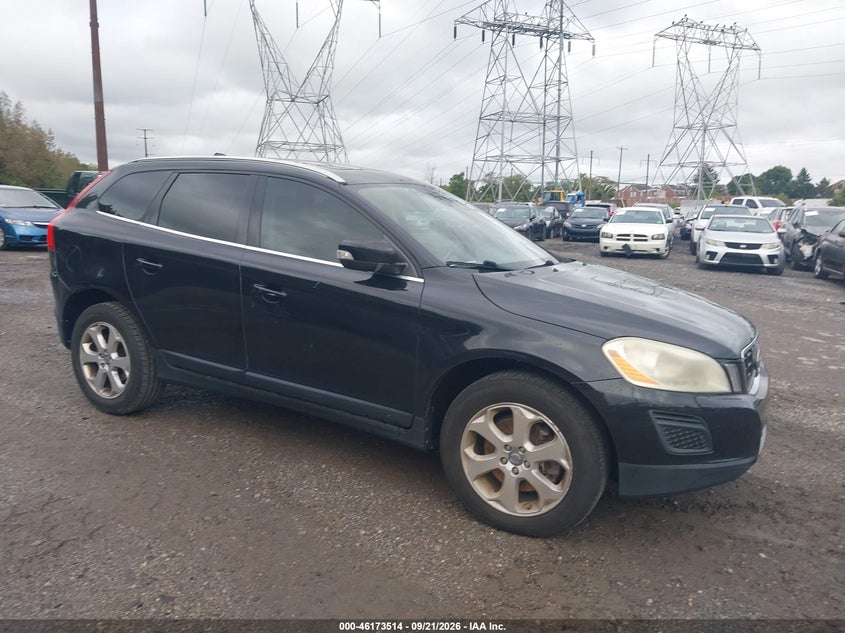 Photo of the 2013 VOLVO XC60 3.2/3.2 PLATINUM/3.2 PREMIER/3.2 PREMIER PLUS