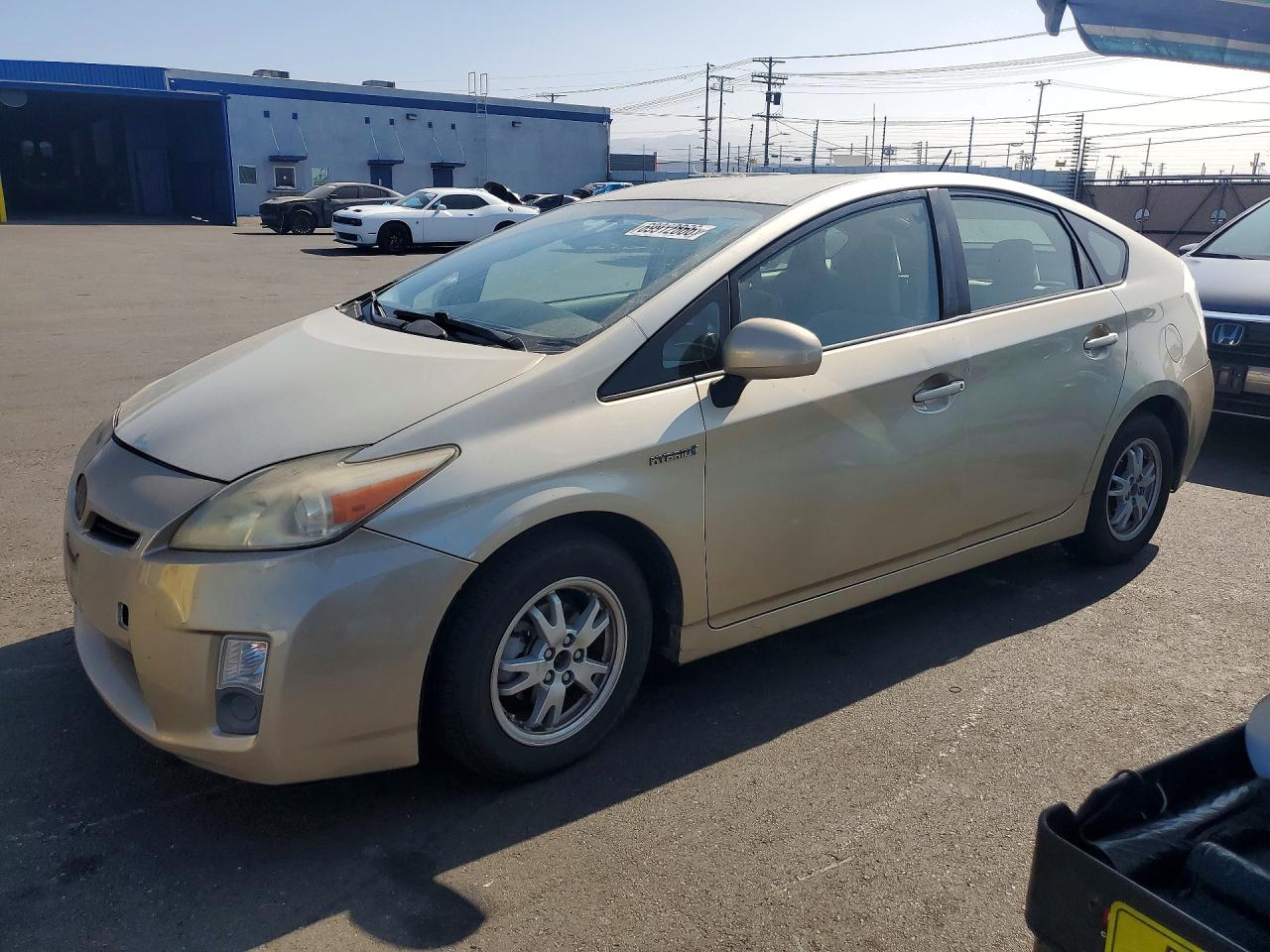 Photo of the 2010 TOYOTA PRIUS III