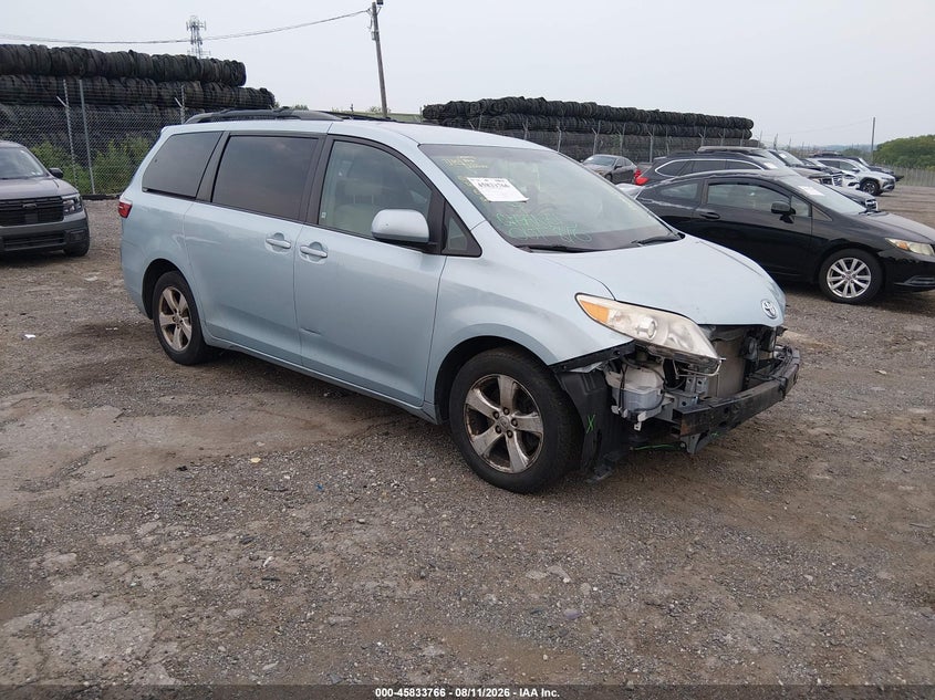 Photo of the 2015 TOYOTA SIENNA LE 8 PASSENGER