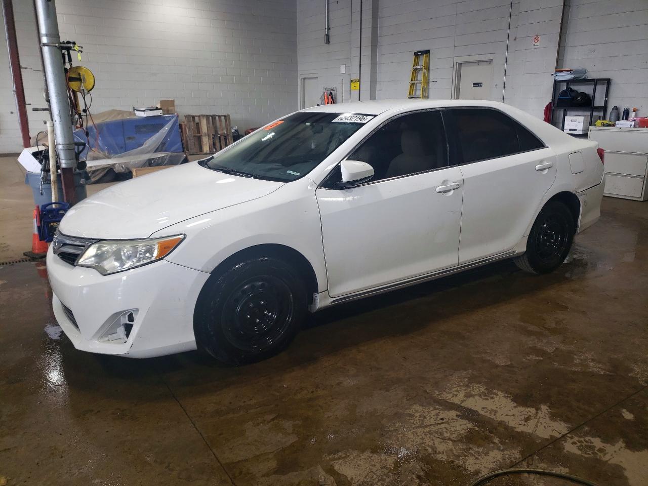 Photo of the 2013 TOYOTA CAMRY LE