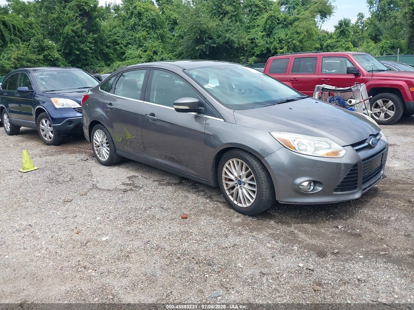 Photo of the 2012 FORD FOCUS SEL