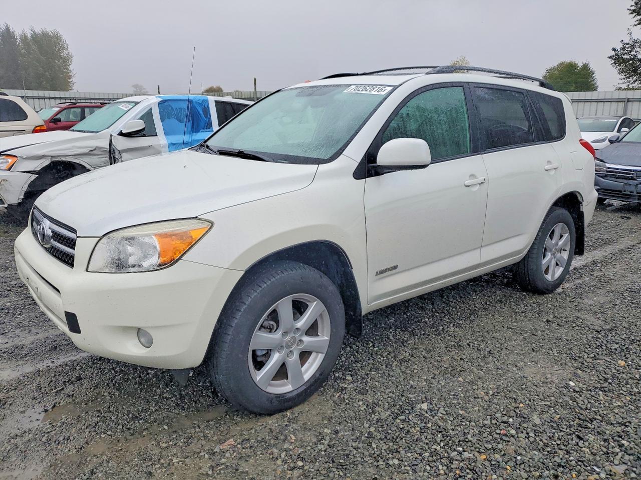 Photo of the 2006 TOYOTA RAV4 LIMITED