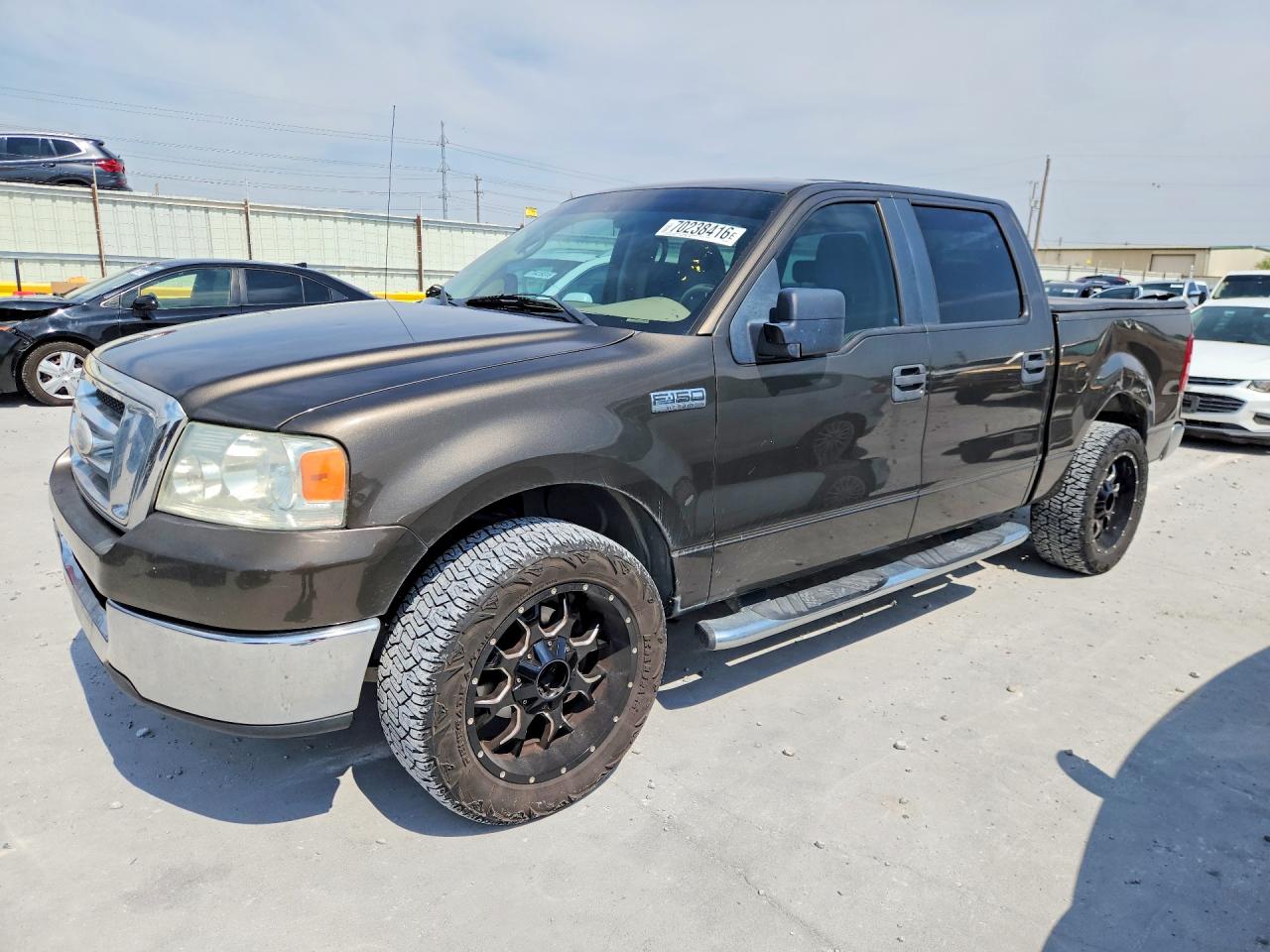 Photo of the 2008 FORD F150 SUPERCREW