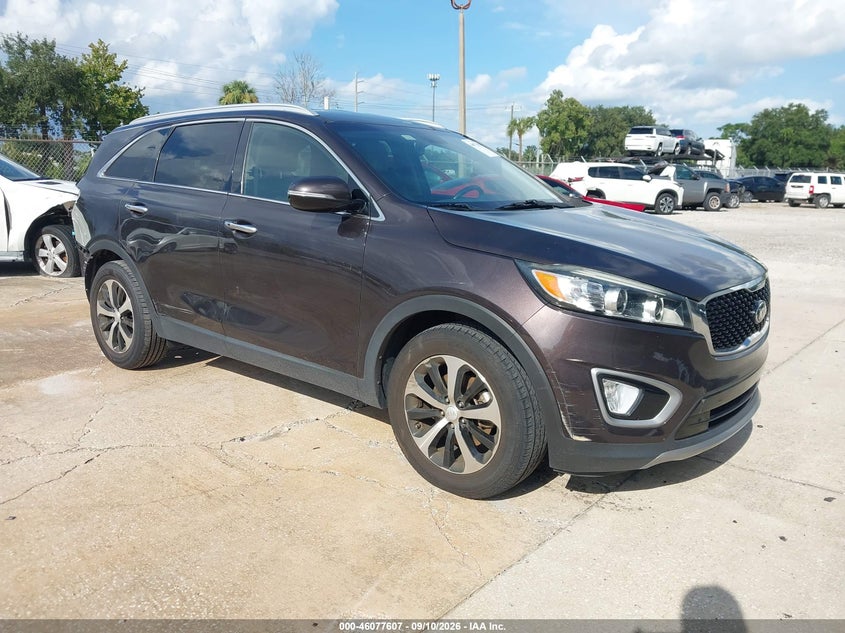 Photo of the 2017 KIA SORENTO 2.0T EX