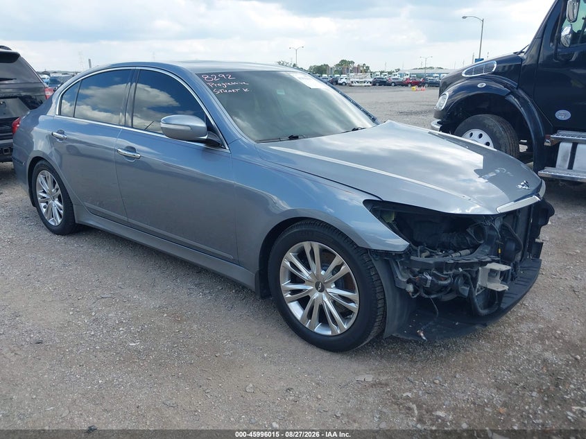 Photo of the 2014 HYUNDAI GENESIS 3.8